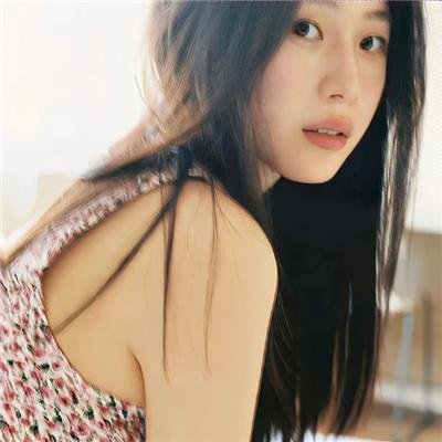 爱人的谎言封面