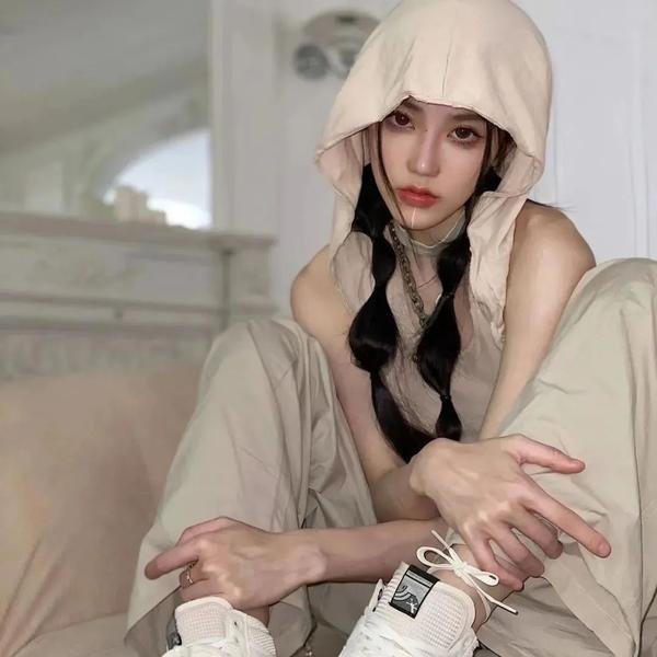 拍摄中封面